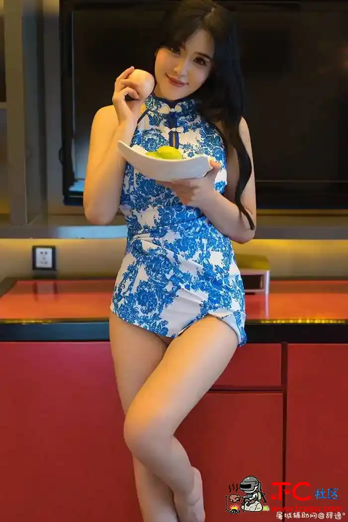 翘臀美女刘钰儿乳香袭人十足女王范 TC辅助网www.tcsq1.com2004